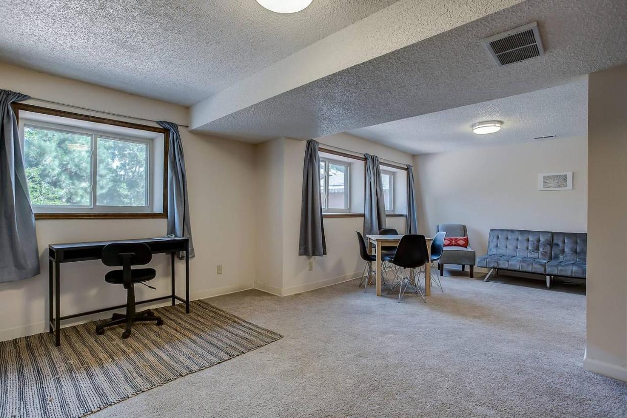 Bright & Cozy Studio Apartment In 콜로라도스프링스 외부 사진
